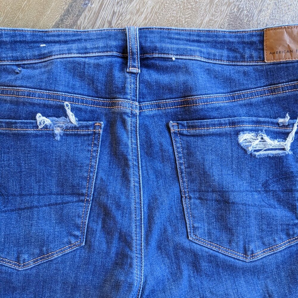 American Eagle Jegging Ripped Distressed Denim Blue Jeans Skinny Jeans, Size 12 - Picture 11 of 11